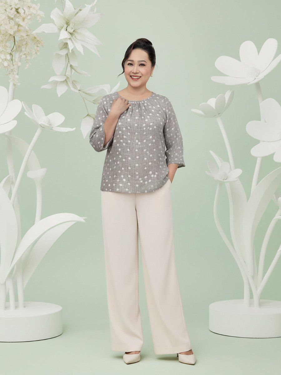 Áo kiểu trung niên cổ tròn đính hạt châu chất liệu lụa cavan in họa tiết 1432/5.359/5.360 - Ảnh 2