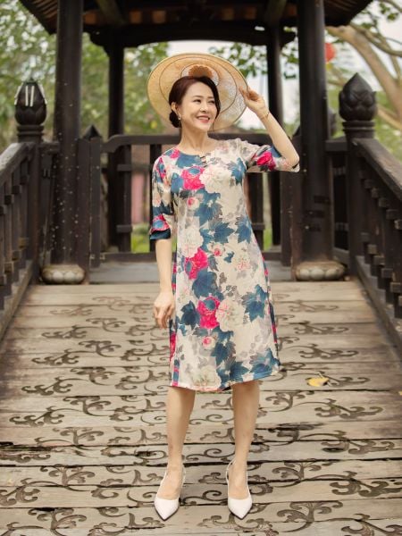Đầm suông cổ tròn cách điệu, tay bèo hai tầng 2651/5.207
