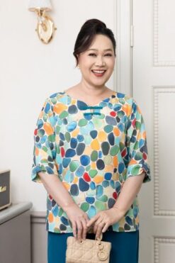 Hạnh áo kiểu cổ xẻ v ,khoen đắp cách điệu,tay lửng phối bo 25418/5.319